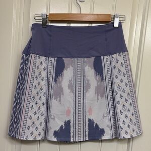 NWT Lucky in Love Patterned Lilac, Pink, and White Women's Skort XS